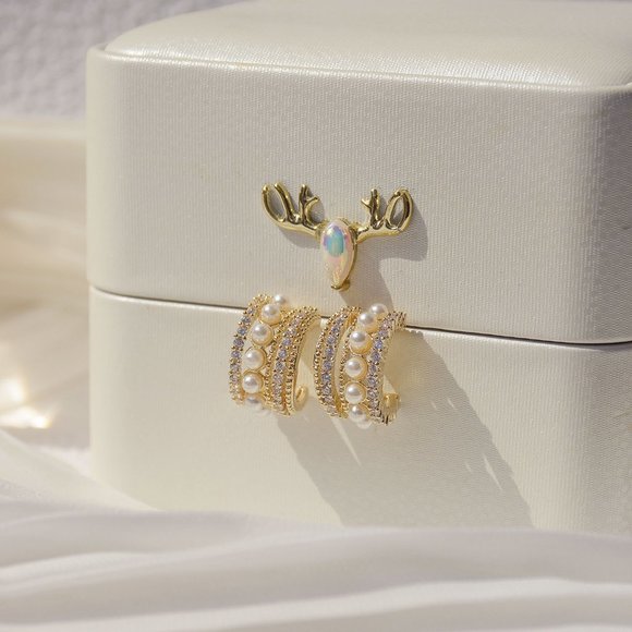NEW 14K Gold Plated Diamond Pearl Open Hoops - Picture 6 of 8